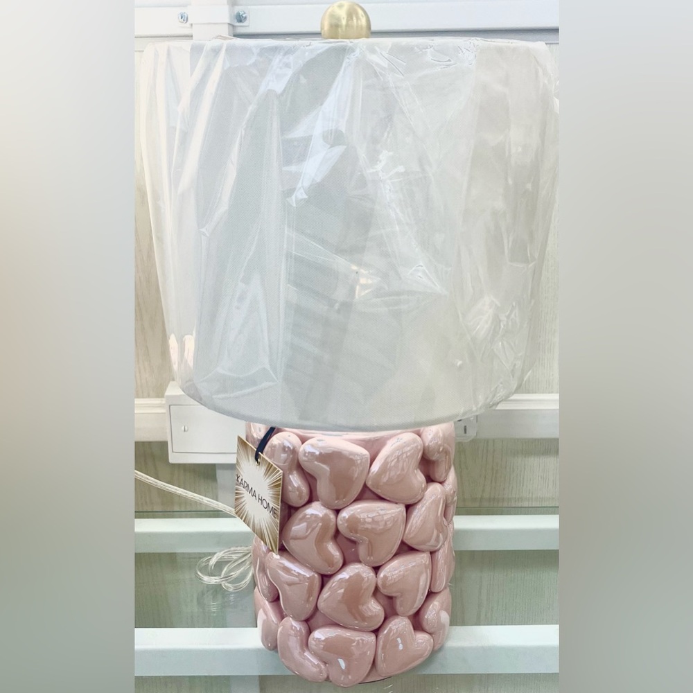 KARMA HOME PINK Heart Table Lamp